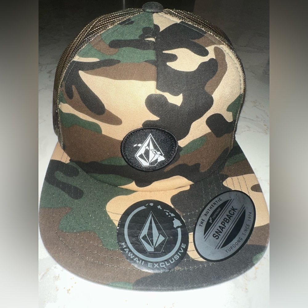 Camo Volcom Men’s SnapBack